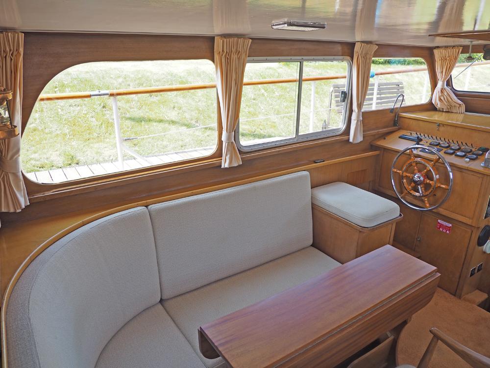 Stuurhuis, Accommodatie